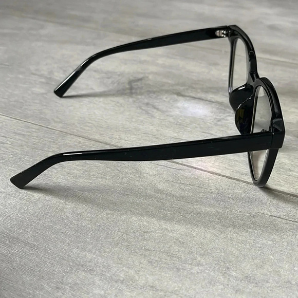 BENCH NWOT Glasses Oversized Style - Picture 4 of 7